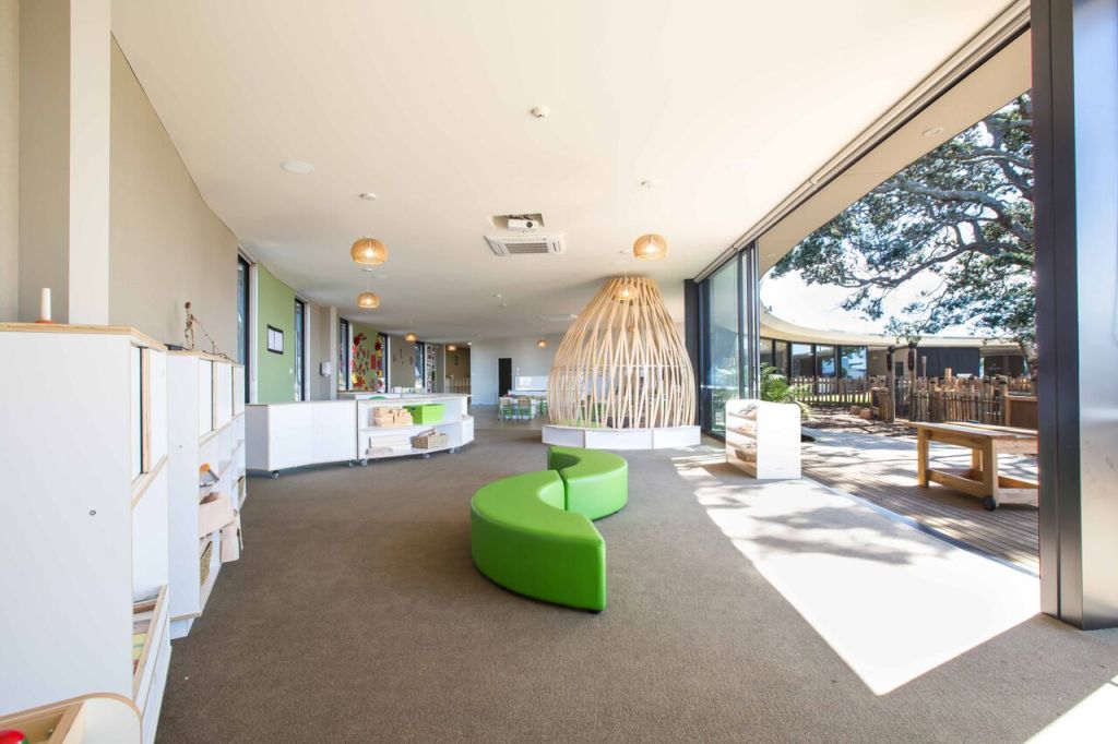 Chrysalis6-worldkids